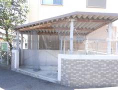 敷地内ゴミ置場